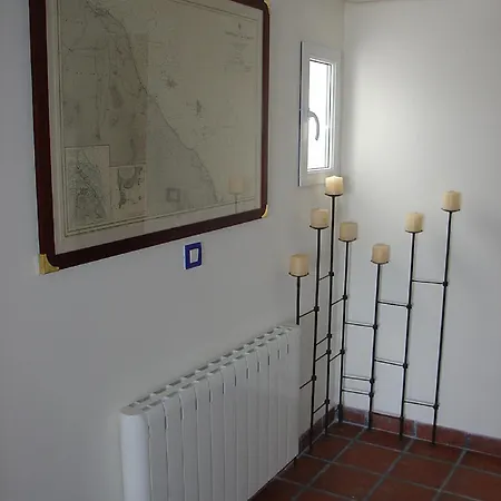 With Great Sea Views And Community Swimming Pool And Private Parking01